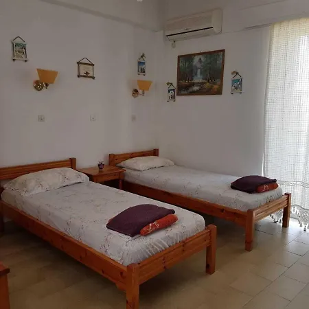 Family Run 2 Bed Studio Apartment 4 * Kardamena (Kos)